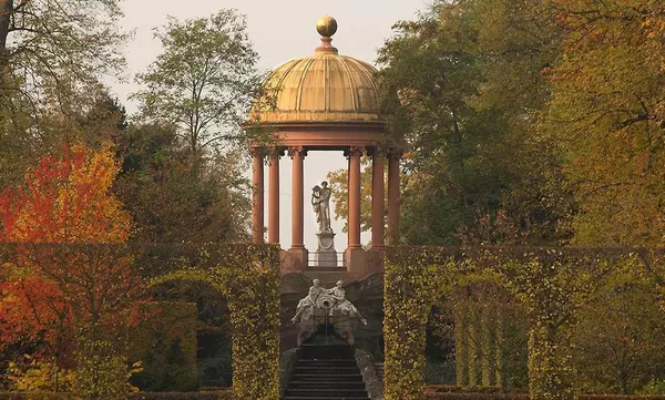 Schlossgarten Schwetzingen, Apollotempel